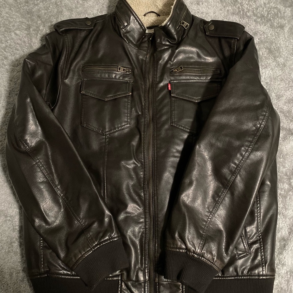 Levi’s leather jacket SZ XL